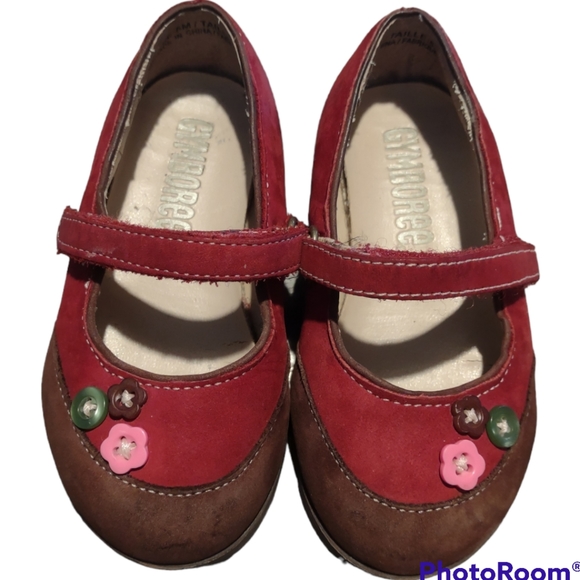 Gymboree Other - Vintage Gymboree Baby Girls Cute As A Button Mary Janes dress shoes sz 5